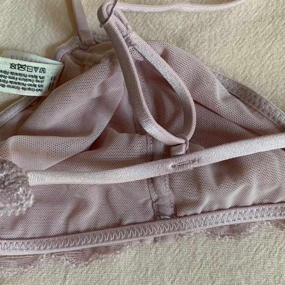Free People (NWOT!) Bralette - Lilac floral lace - size medium (Not u… - Picture 9 of 12